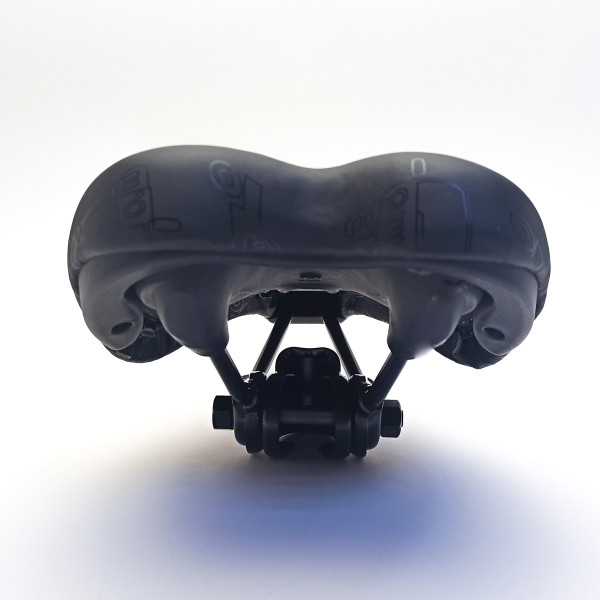 Седло STG YBT-K180F001, 152x252 мм, детское 18-20", чёрный